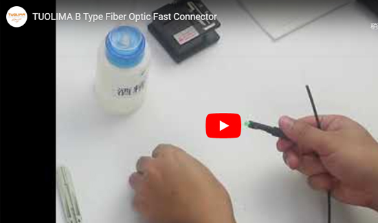 B Connettore rapido di fibre ottiche
